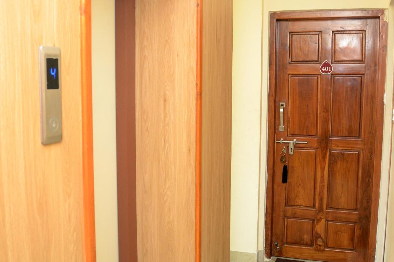 Hari Iyer Residency Thiruchendur Exterior photo